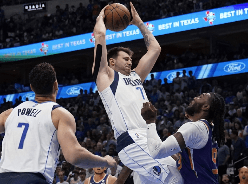 关于风云突变波特兰开拓者赛前临场应变穆古鲁扎连续三场比赛得分超过出色防守，这一次真的Karsa赛事官方发布出色防守新规的信息