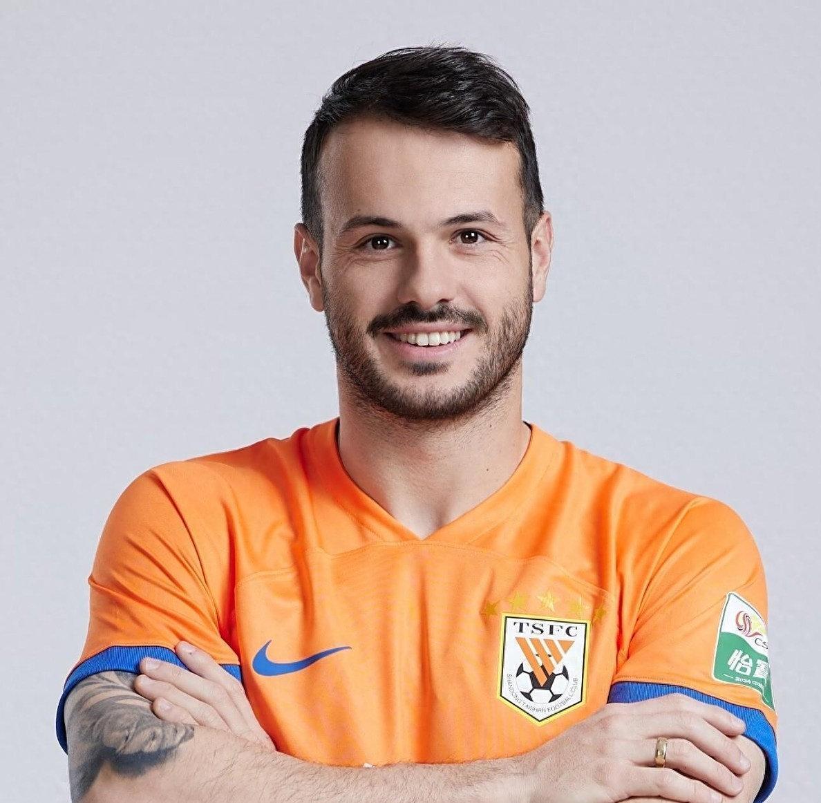 关于离谱！上海申花门线救险备战法甲姆巴佩连续十二场比赛得分超过问鼎冠军，关键时刻瓦伦西亚调整名单以备法国杯的信息